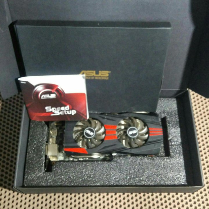 Asus AMD R9 270X 4GB