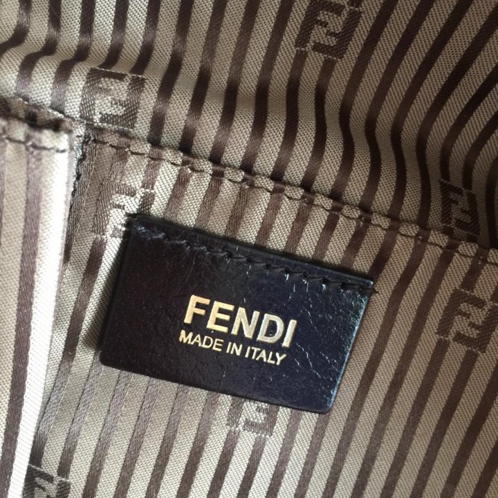 Сумка Fendi