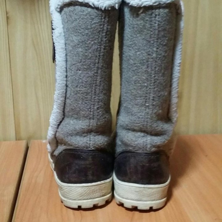Зимняя обувь: валенки 33 размера и сапоги 29 разме
