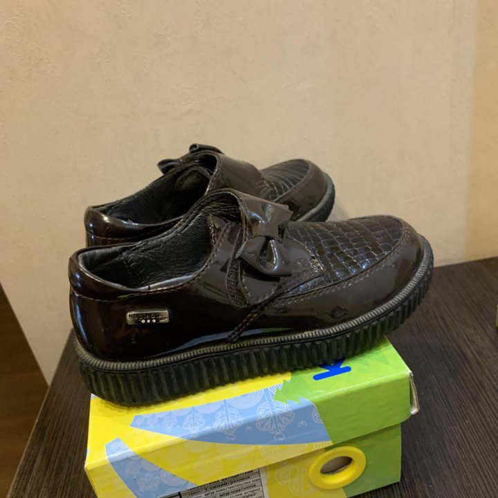 Туфли для девочки