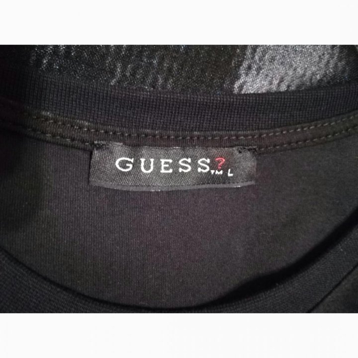 Футболка GUESS новая