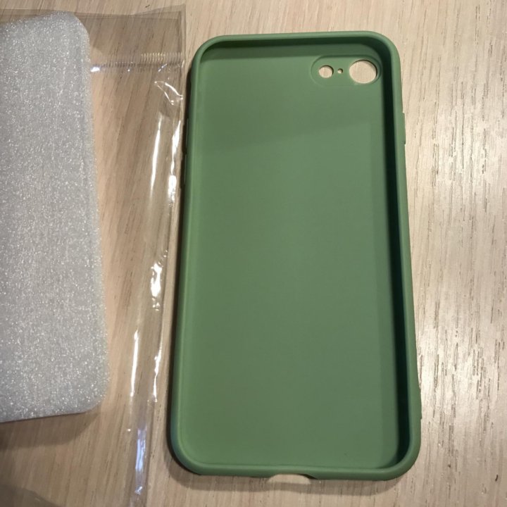 Новые чехлы на iPhone 7,8