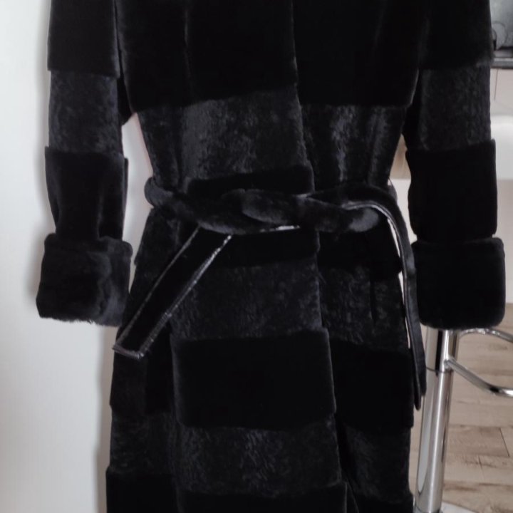 Продам шубу