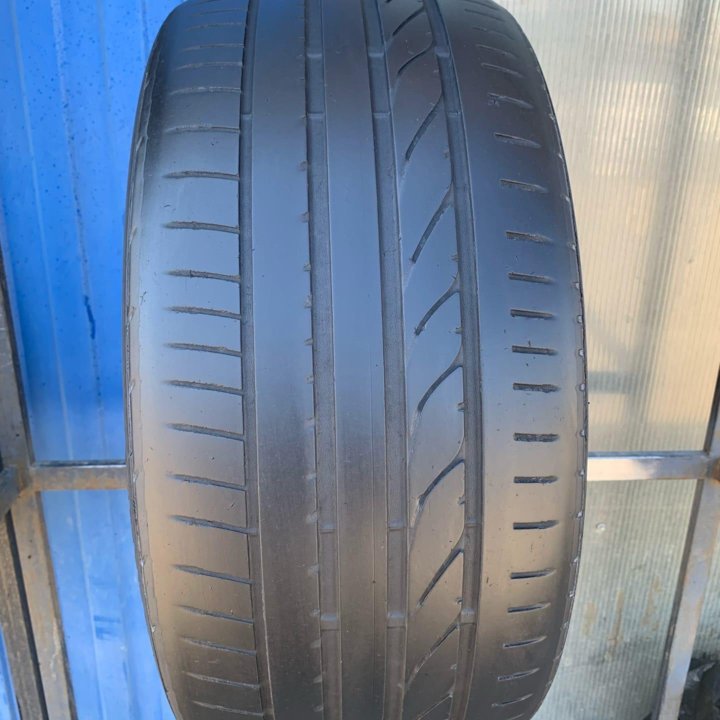 Одна бу летняя шина 275/40/20 Bridgestone RFT