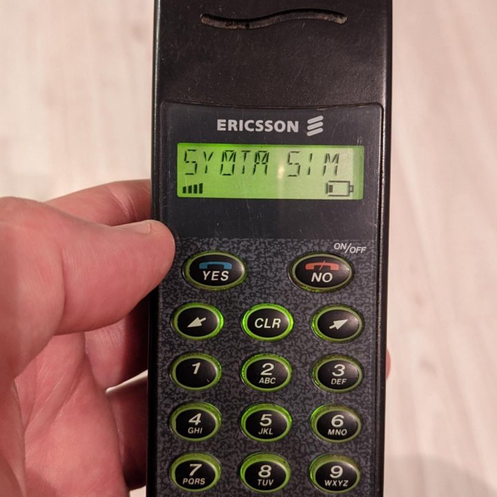 Телефон Ericsson GA318