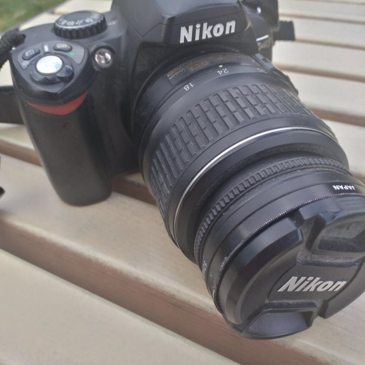 Nikon d40 б/у