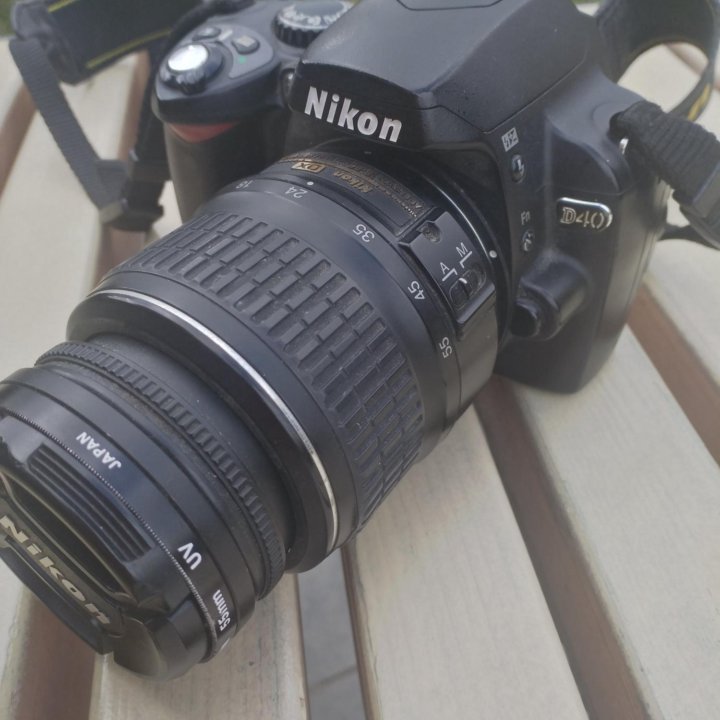 Nikon d40 б/у