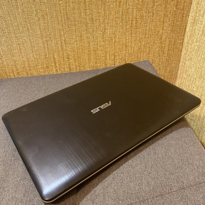 Ноутбук Asus x541s 4 ядра