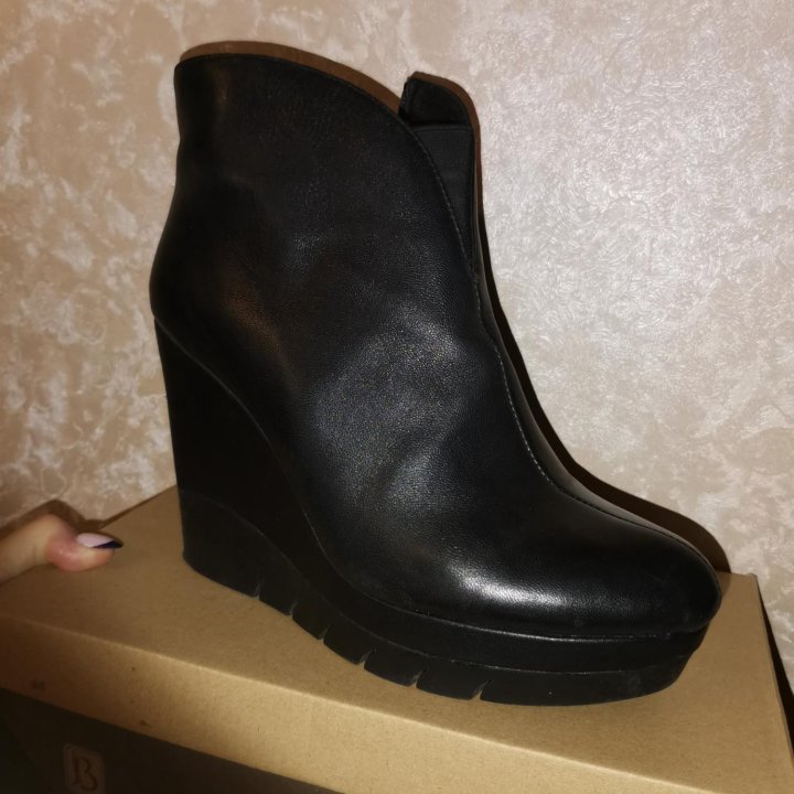 Ботильоны (торг)