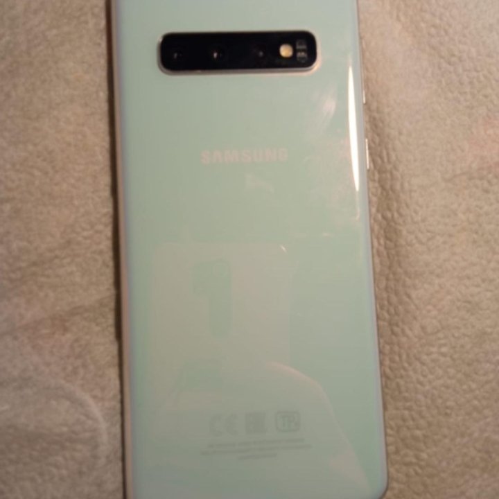 Samsung Galaxy S10