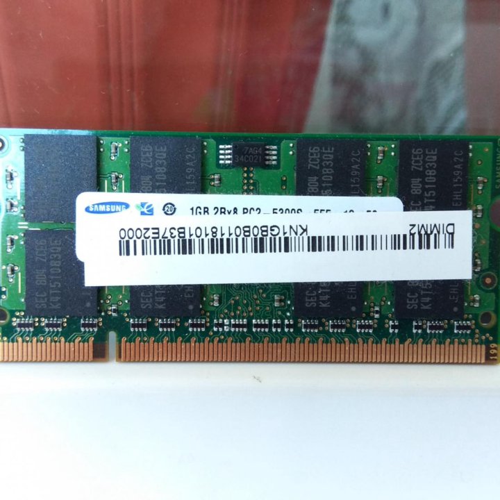 Оперативная память ноутбука DDR2 Samsung 1gb