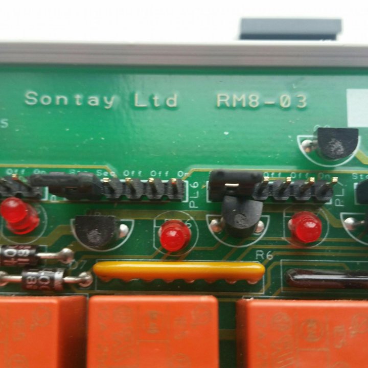 RM8-03 Sontay восьмиканальный модуль реле