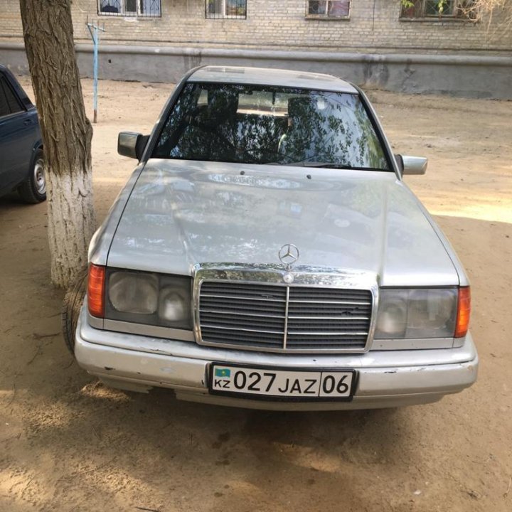 Продам MERCEDES-BENZ 230