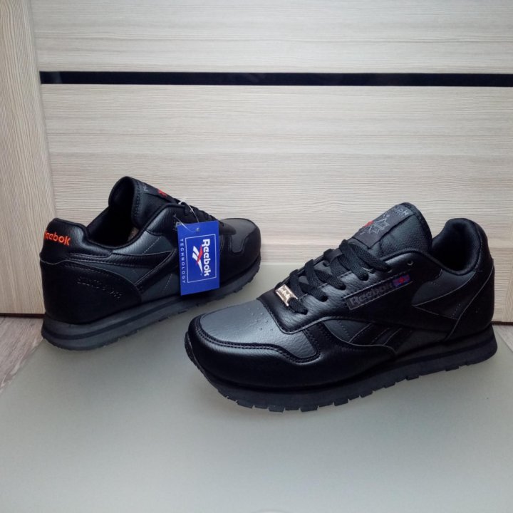 Кроссовки мужские REEBOK KLASSIC