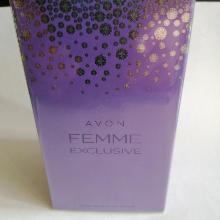 Femme exclusive Avon