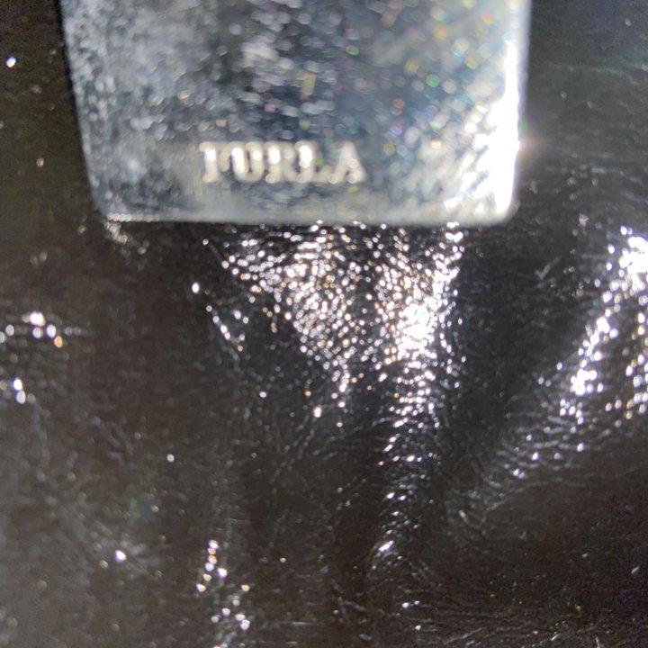 Продаю сумку FURLA