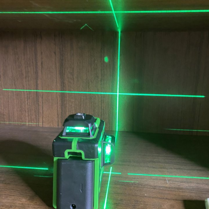 Лазерный уровень 3D - 12 лучей