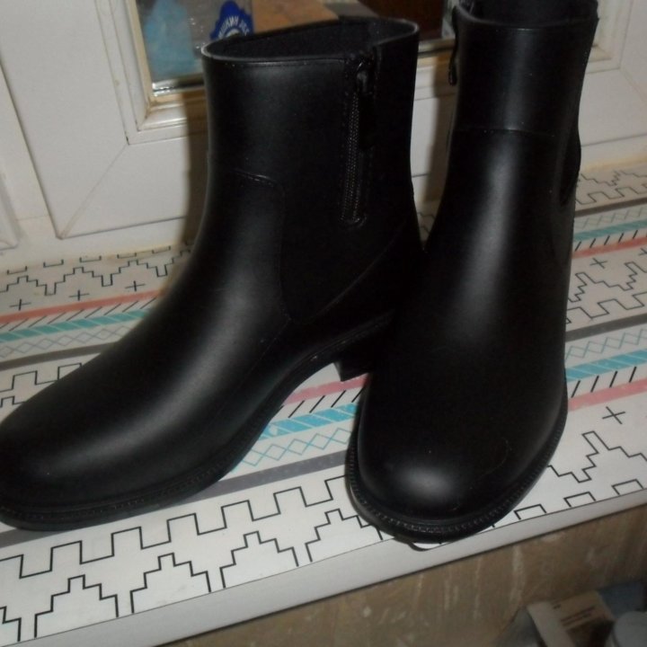 сапоги резиновые