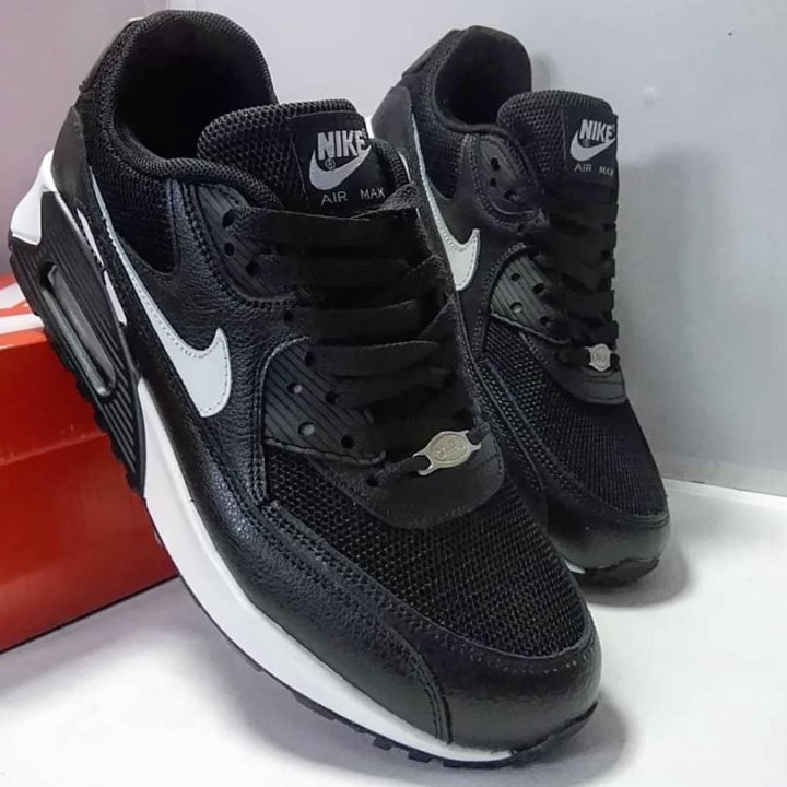 Кроссовки Nike Air Max 90