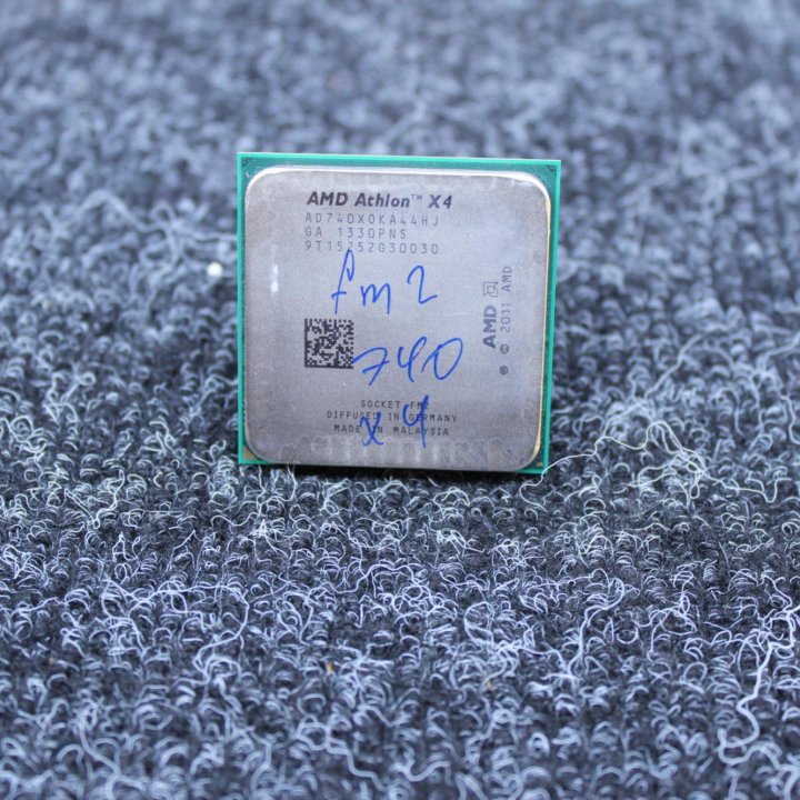AMD Athlon II X4 740 Trinity [FM2, L2 4096Kb]