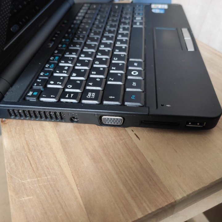 Нетбук Lenovo Ideapad S9