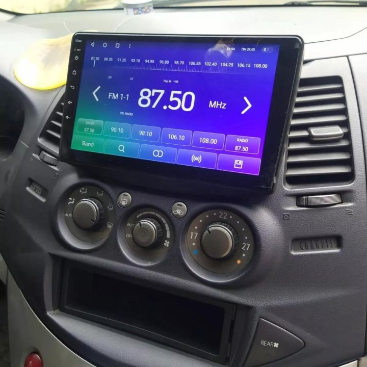 Mitsubishi Grandis android магнитола teyes.