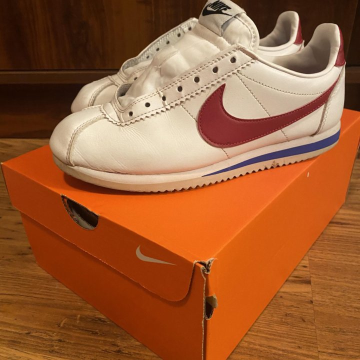 Nike Cortez