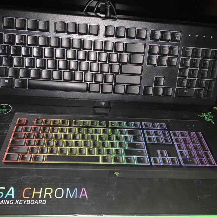 Игровая клавиатура razer cynosa chroma+мышь razer