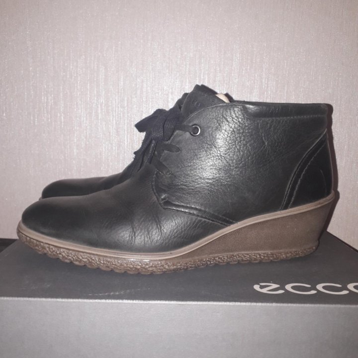 Ботинки Ecco