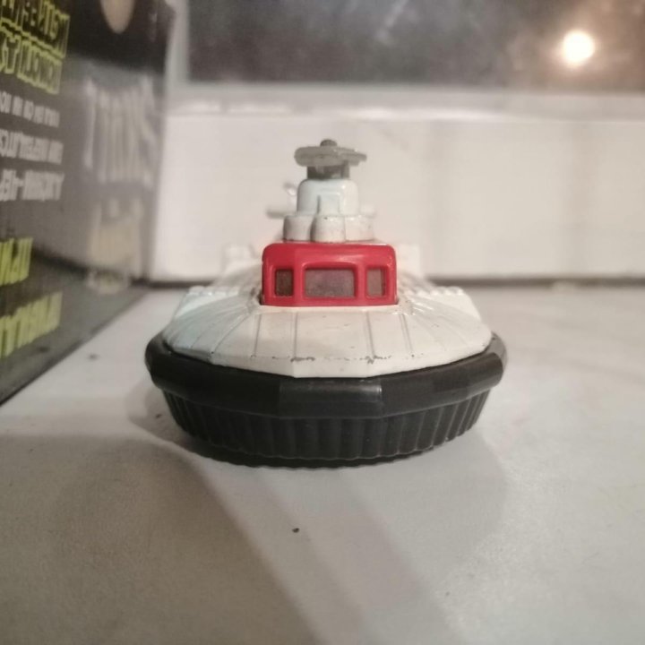 MATCHBOX K-22 SRN6 HOVERCRAFT