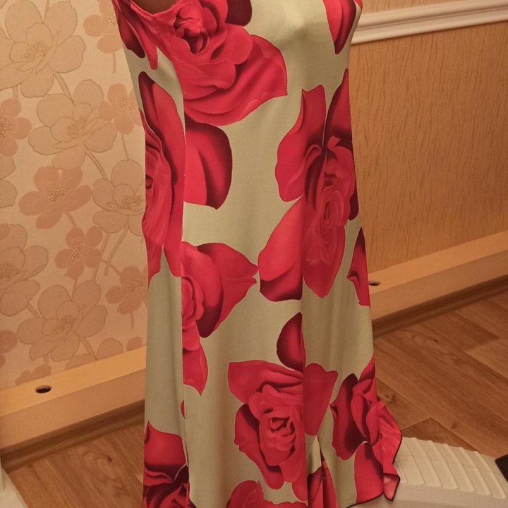 Платье р. 46-48