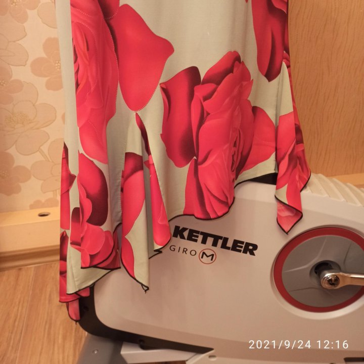 Платье р. 46-48