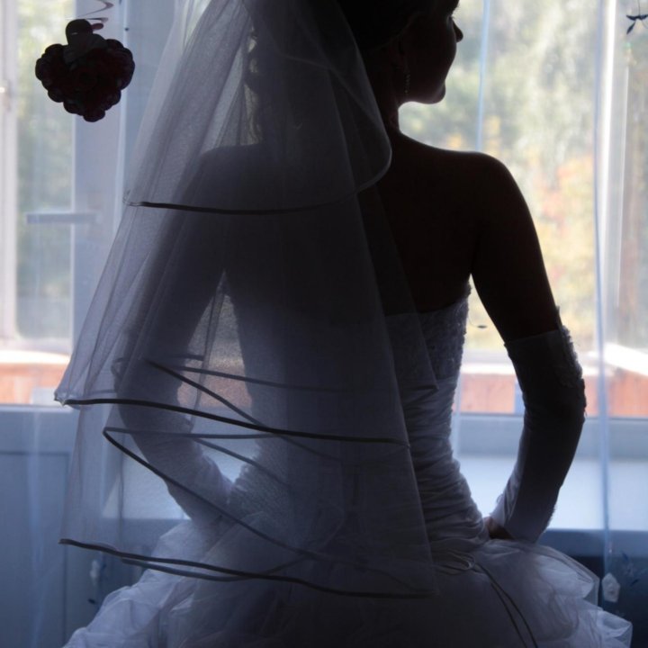 Свадебное платье размер 40-50