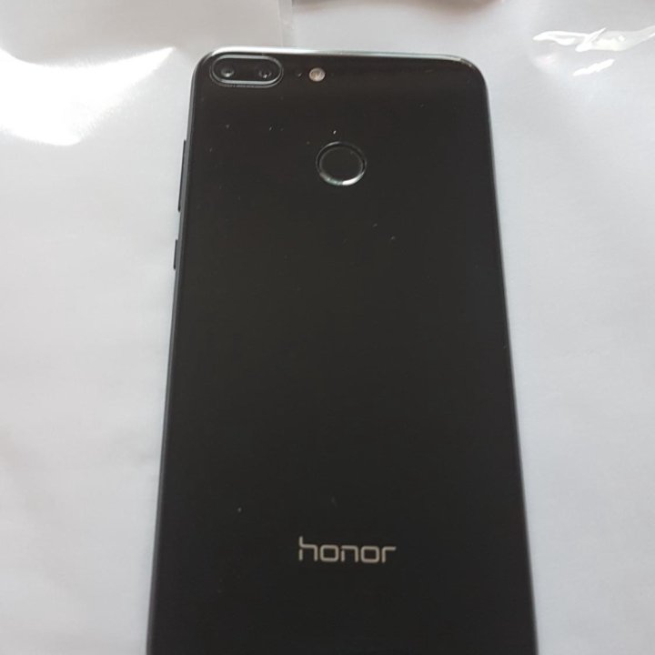 Телефон honor 9 lite