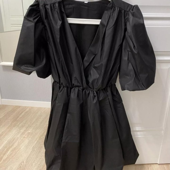 Платье новое