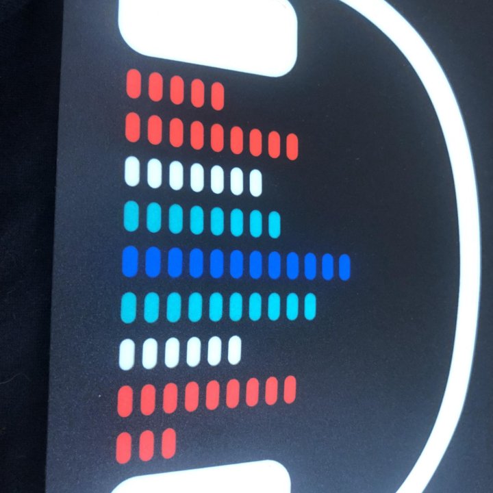 Футболка со светящимся рисунком на батарейках