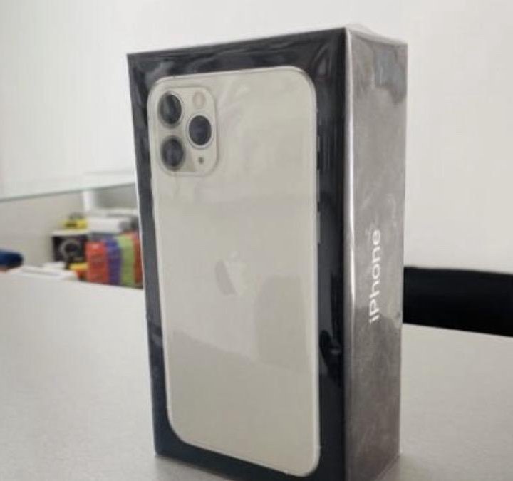 iPhone 11 Pro 64gb Silver RFB Магазин,Рассрочка