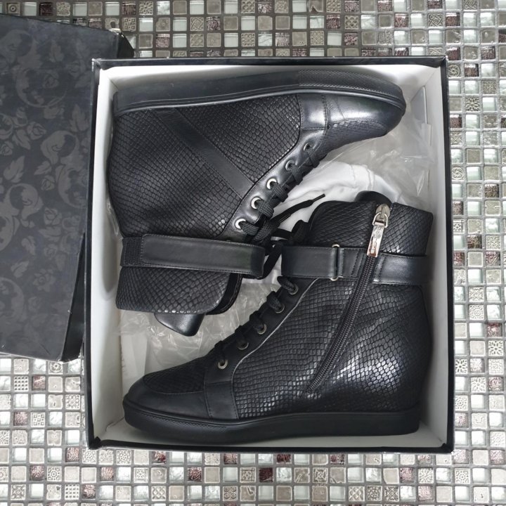 Ботинки LORIBLU оригинал