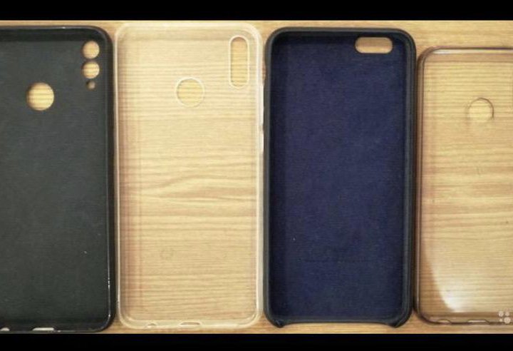 Чехлы на смартфоны