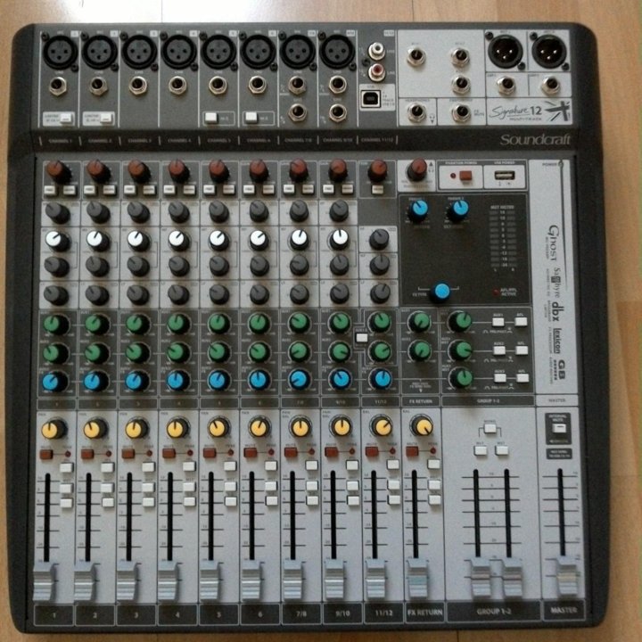 Микшерный пульт Soundcraft 12MTK