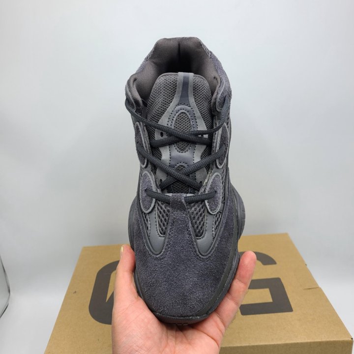 Adidas Yeezy Boost 500