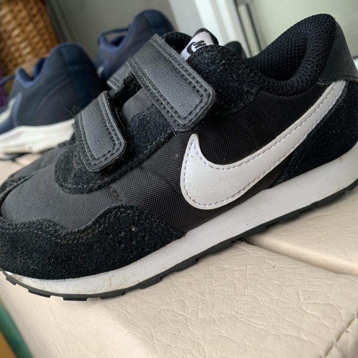 Кроссовки Nike