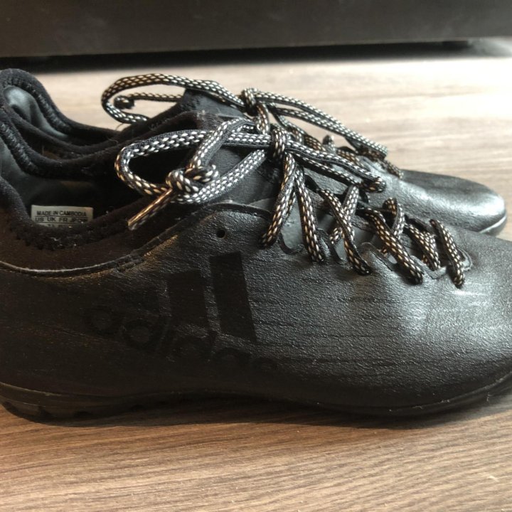 Кроссовки Adidas 40-41р