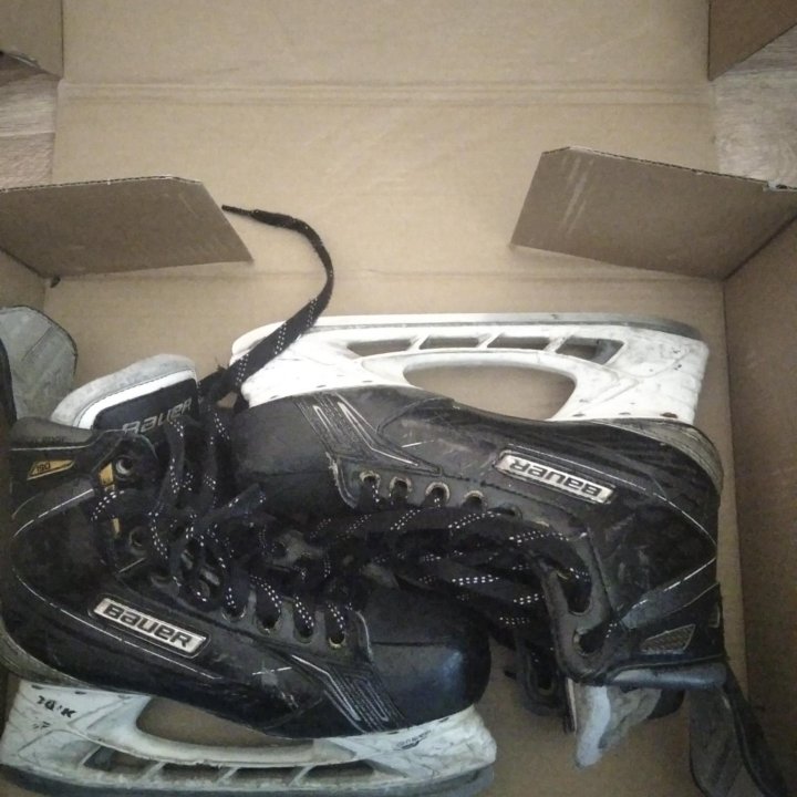 Коньки BAUER SUPREME 190 SR