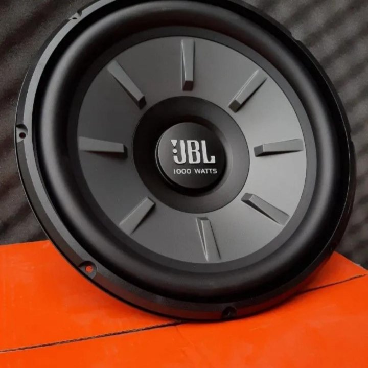 Сабвуфер JBL 20 25 30см