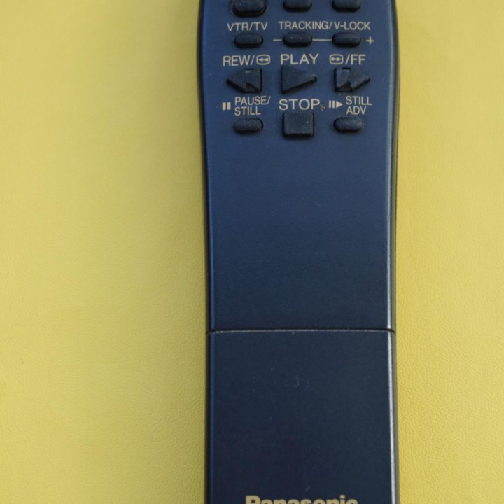 Panasonic - EUR571100 (VHS) original / пульт ду