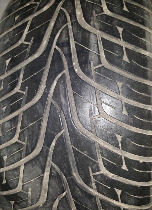 Шины лето бу Goodyear 285-50R20 4-2-1шт подбор