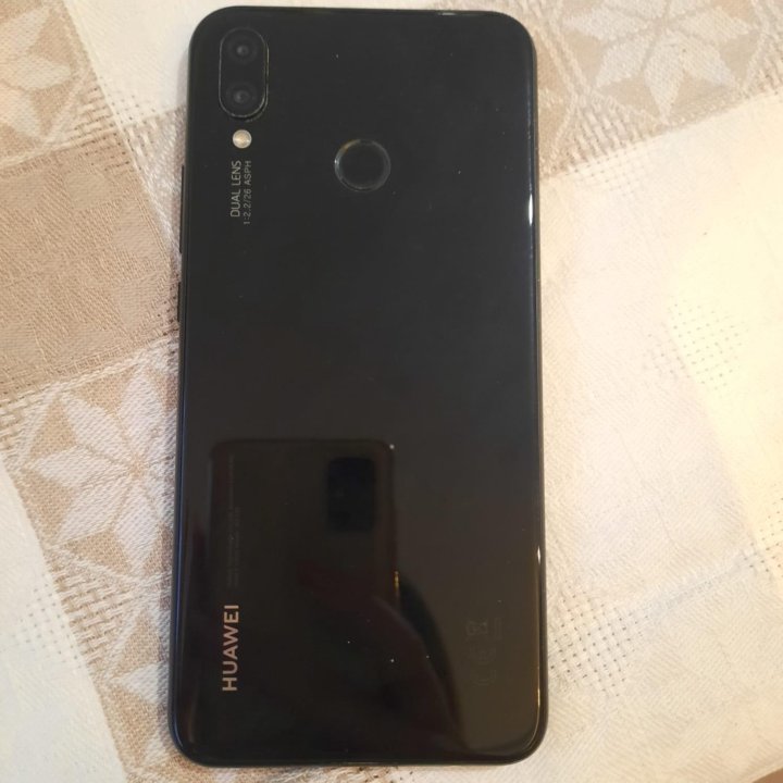 Смартфон Huawei Nova 3i 64GB Black