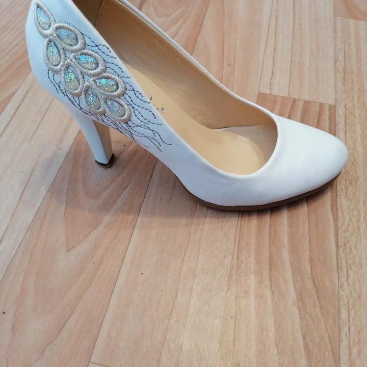 Свадебные туфли