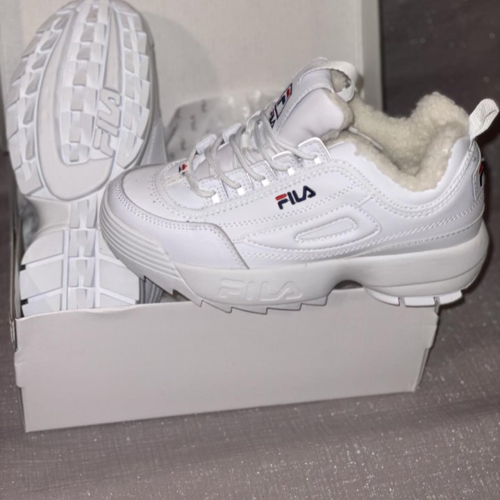 Кроссовки Fila-Зима-мех ( 35-36)Новые❗️